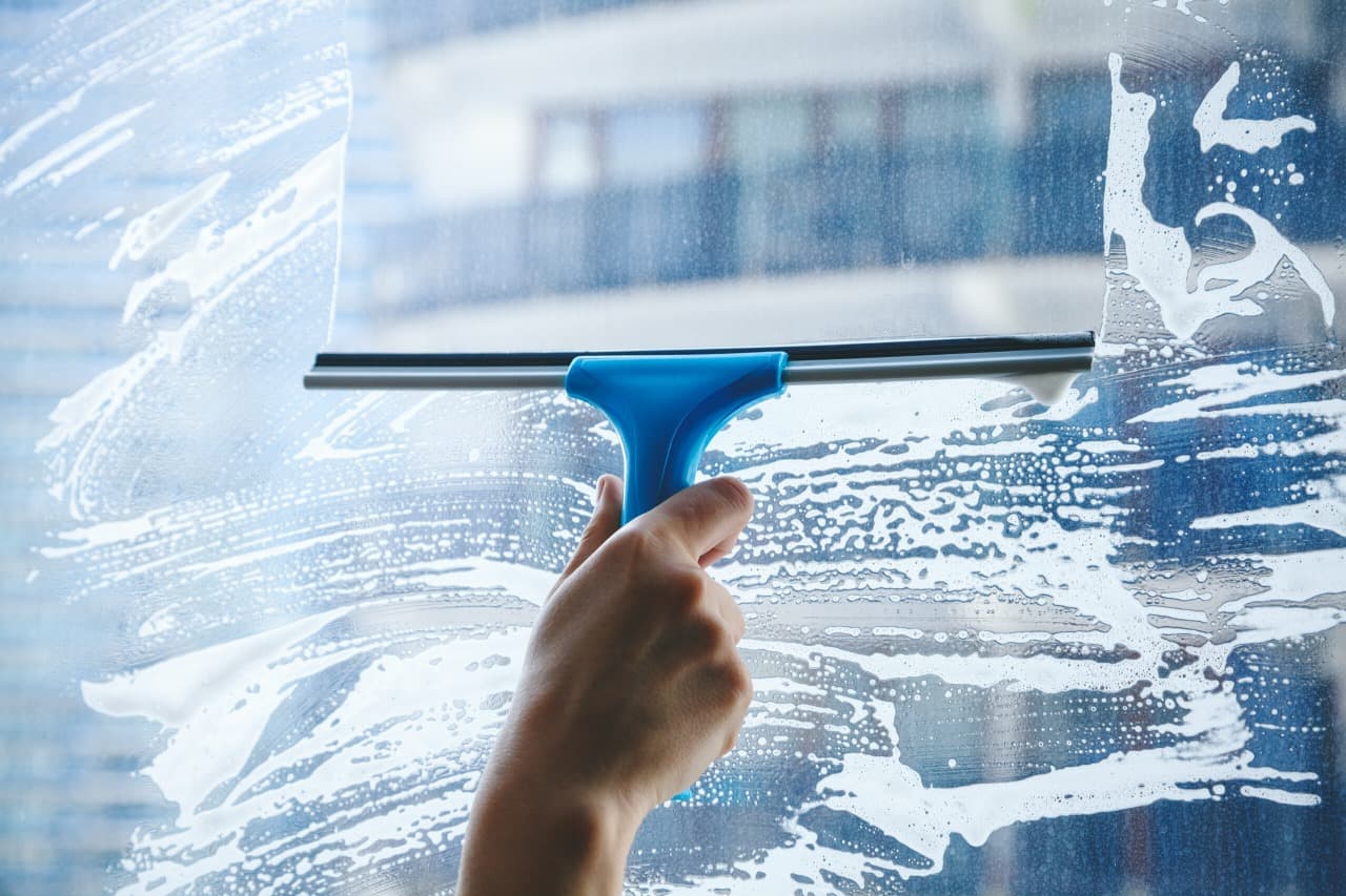 Villa Deep Cleaning Services Dubai with Eco-Friendly Products