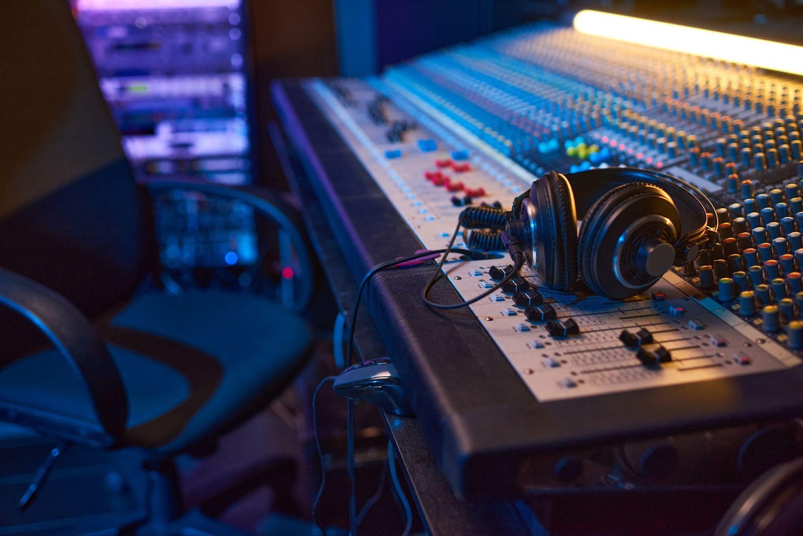 Online audio mastering Backed by Millions of Streams