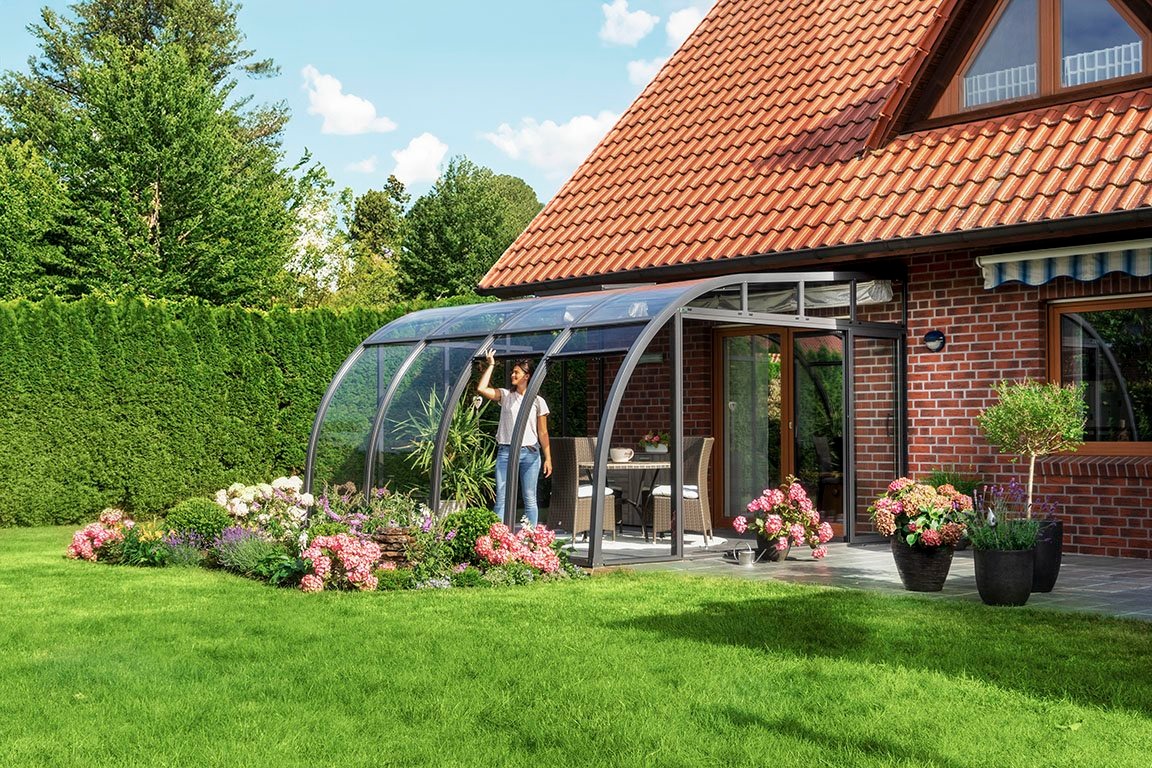 Glasdach fuer carport langlebig und stabil – ADA-Wintergarten zeigt Vorteile
