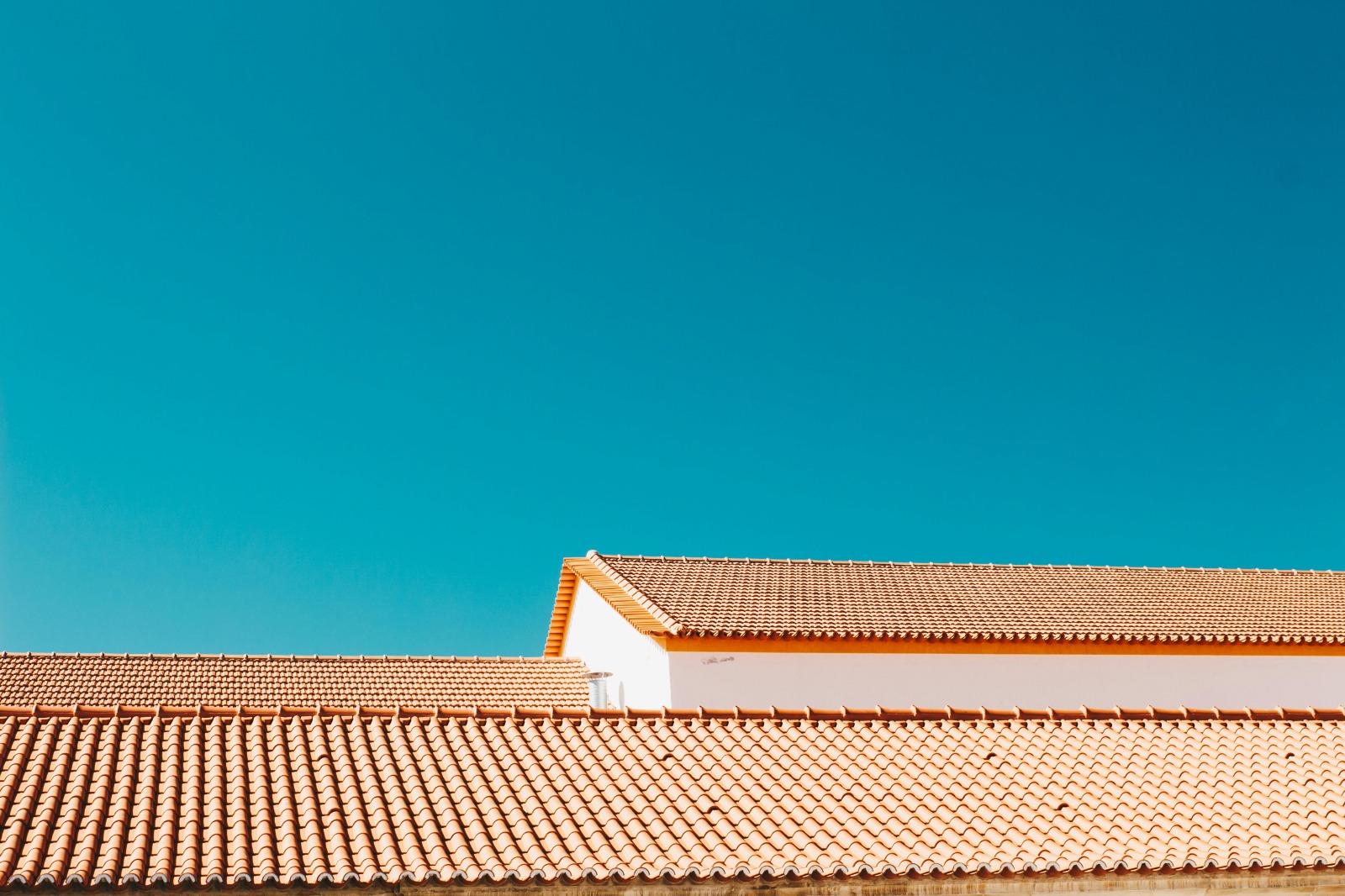 Roofing in Covington, LA – Protect Your Property with Peak Exteriors