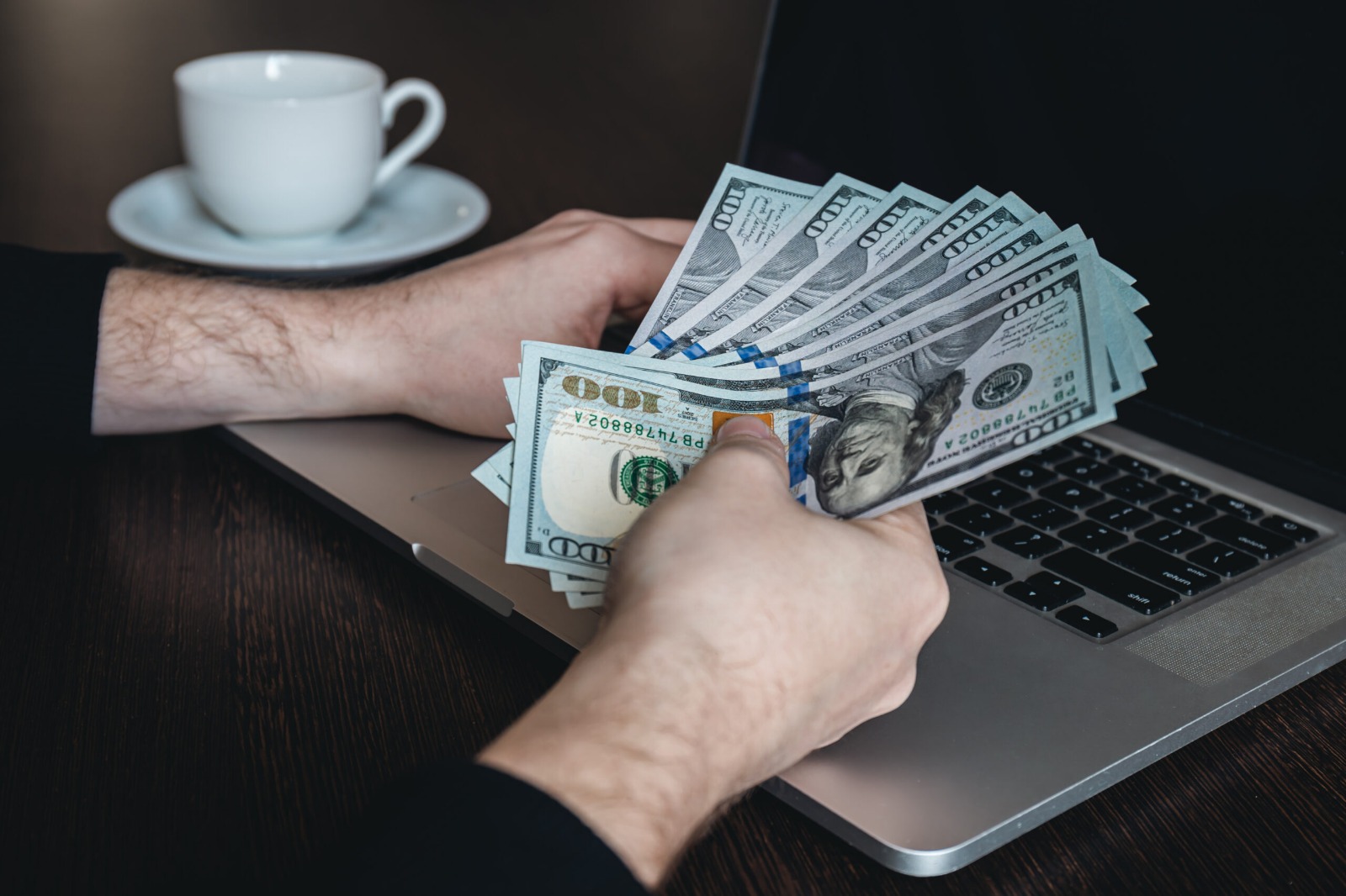 Reliable Currency Exchange Melbourne Provider | Danesh Exchange