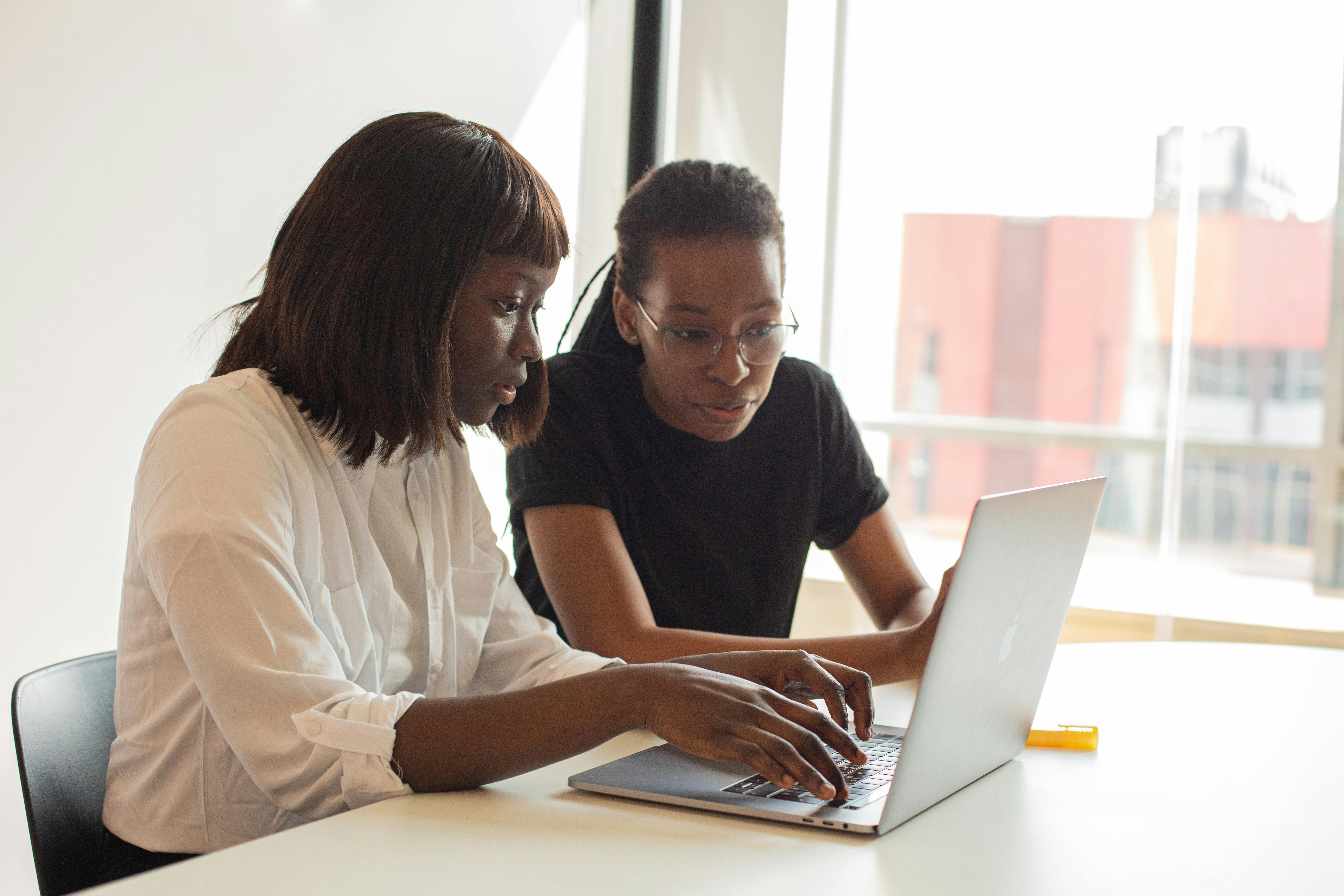 How to Leverage Hubspot CRM Free to Drive Revenue